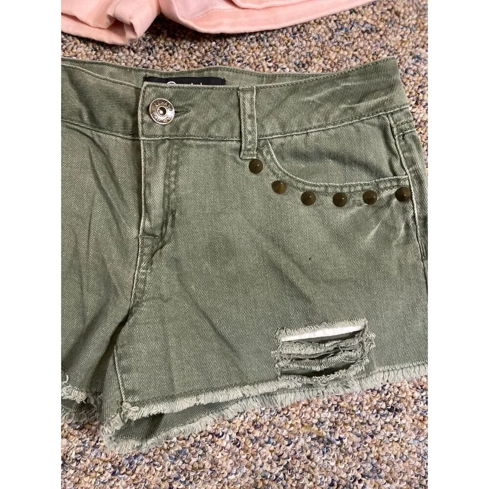 Celebrity Pink and Rewash Size 5 Short Bundle